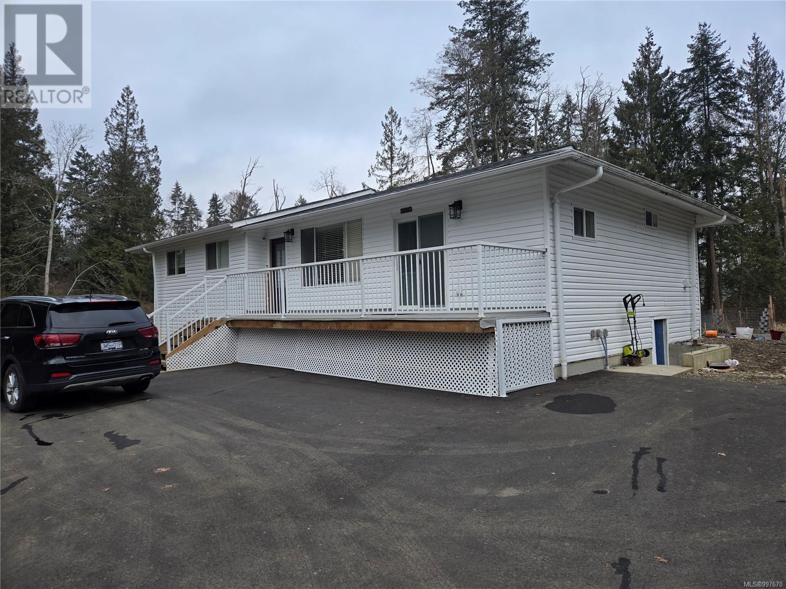 Property at 2275 Island Hwy E image 1