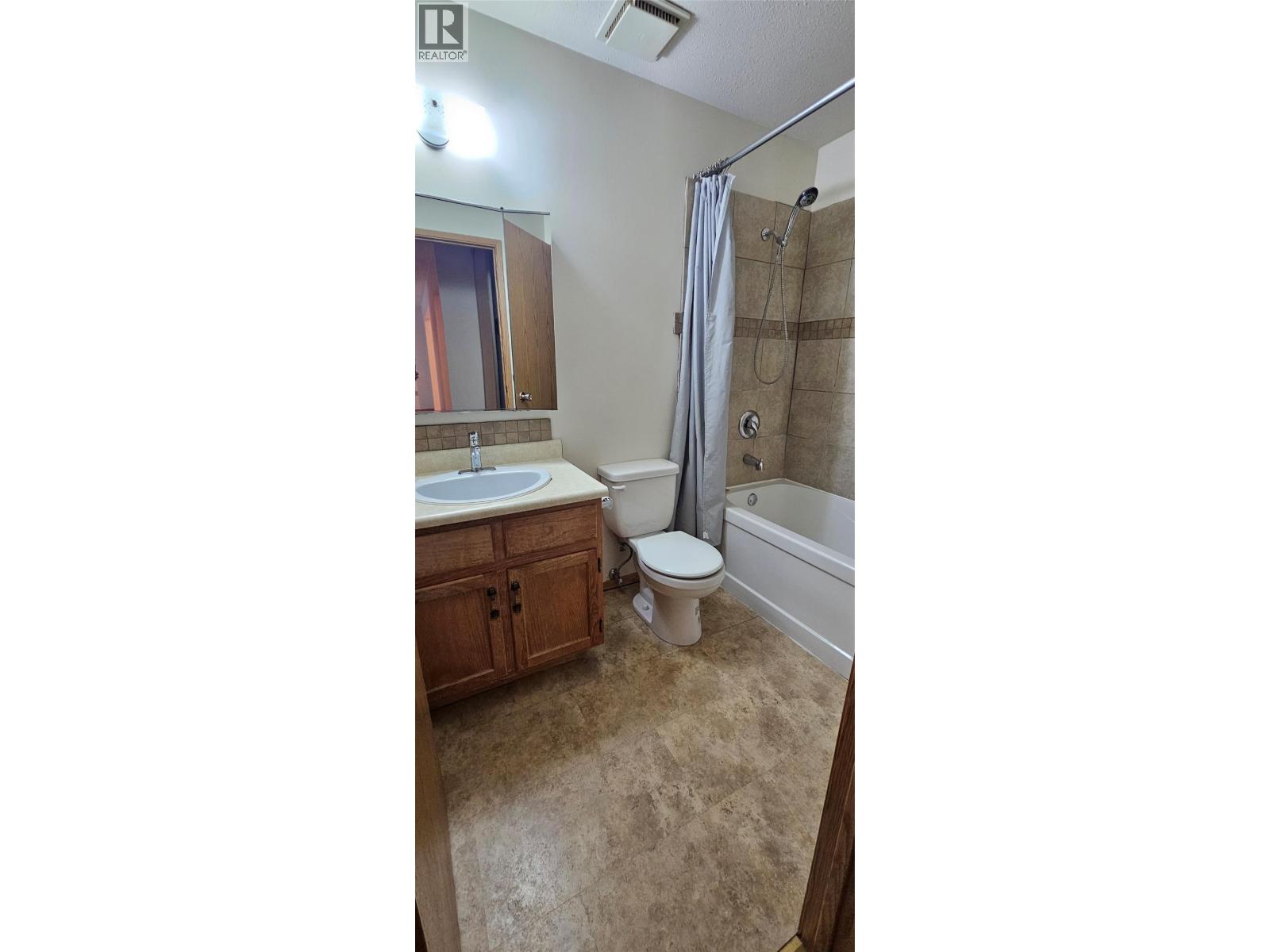 1286 Ponderosa Drive Unit# 425d, Sparwood, British Columbia  V0B 2G0 - Photo 15 - 10357495