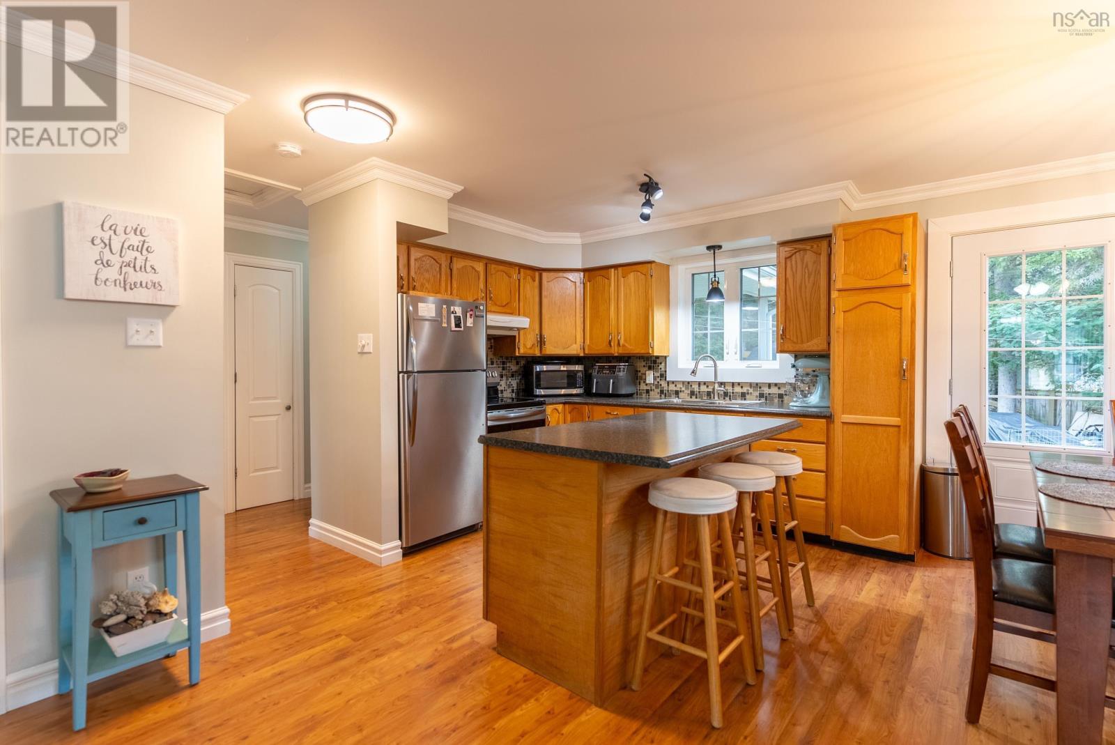 Property at 26 Tamarack Drive image 5