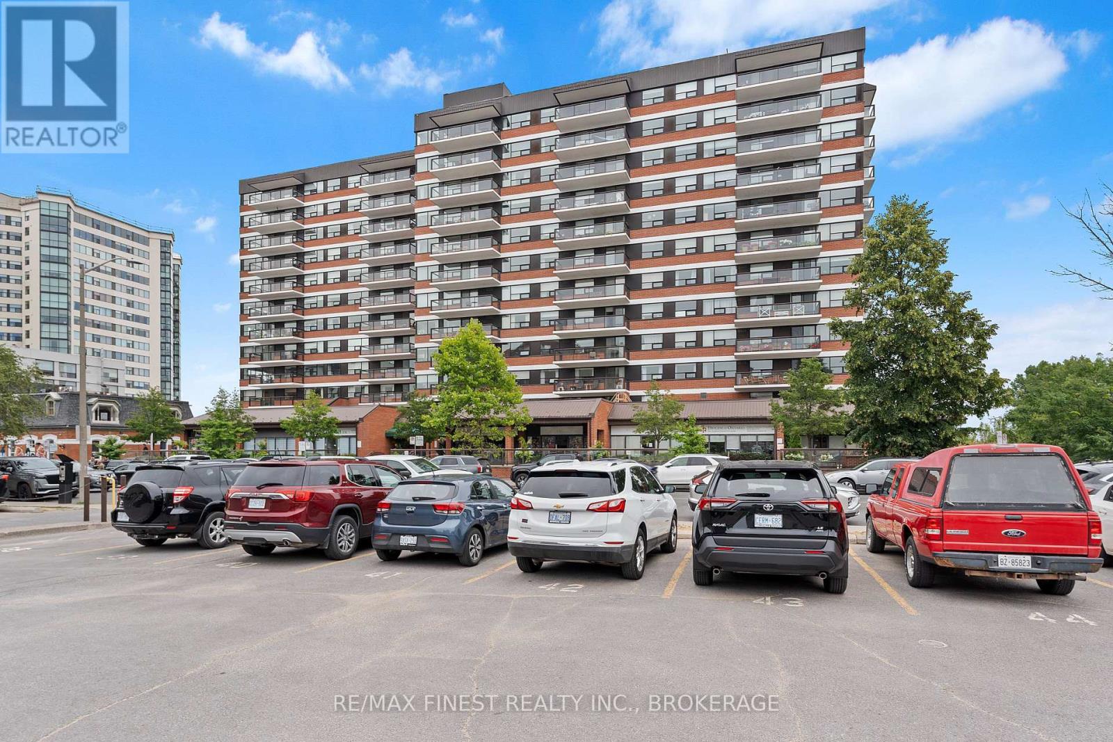 505 - 165 Ontario Street, Kingston, Ontario  K7L 2Y6 - Photo 2 - X12320728