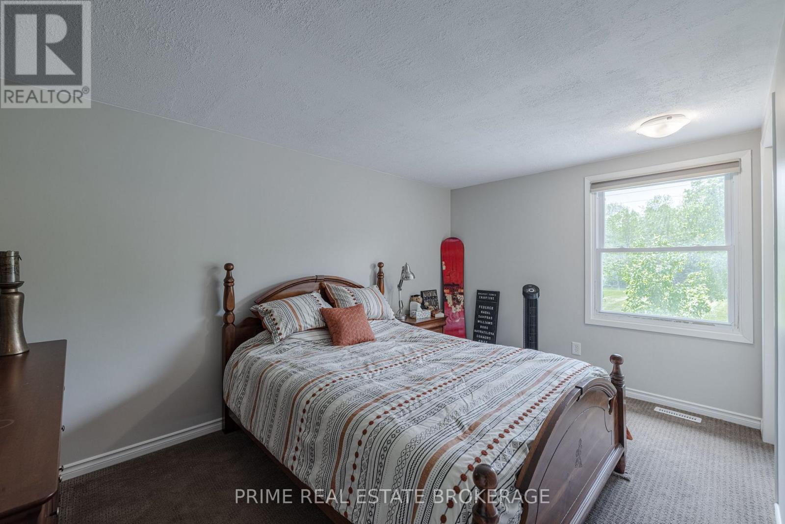 3304 Cromarty Drive, Thames Centre, Ontario  N0L 2B0 - Photo 36 - X12320688