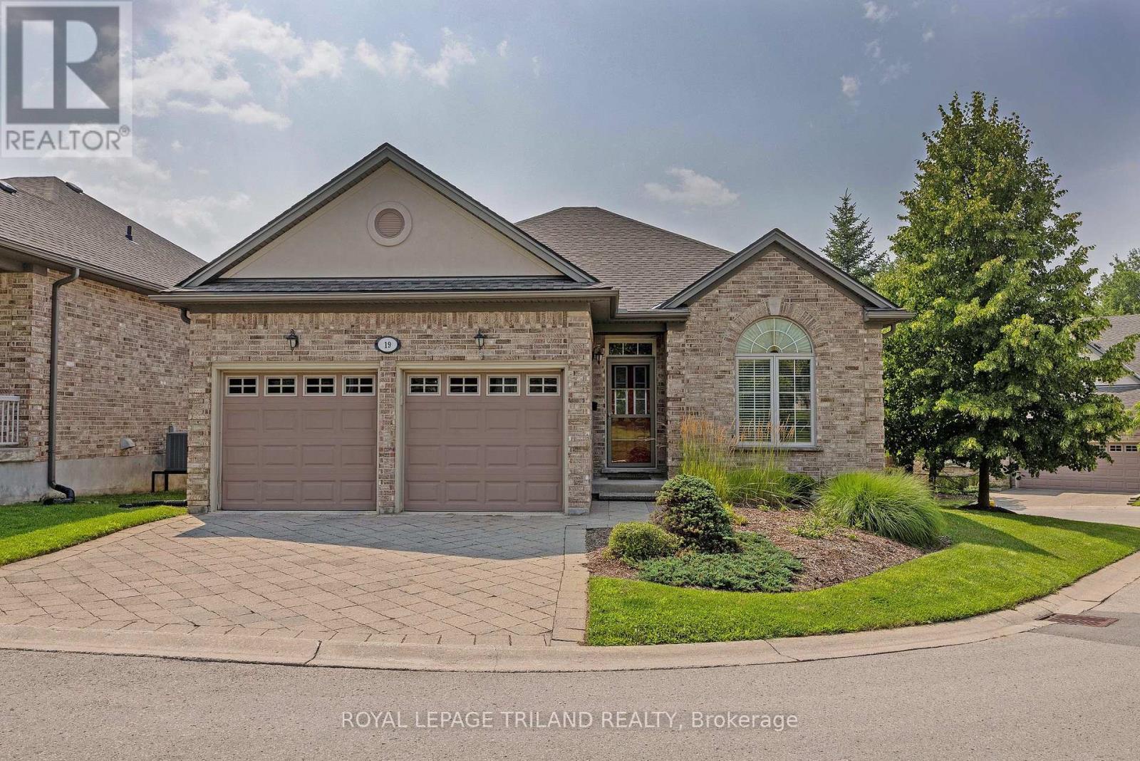 19 - 578 Mcgarrell Place, London North, Ontario  N6G 5M1 - Photo 1 - X12320698