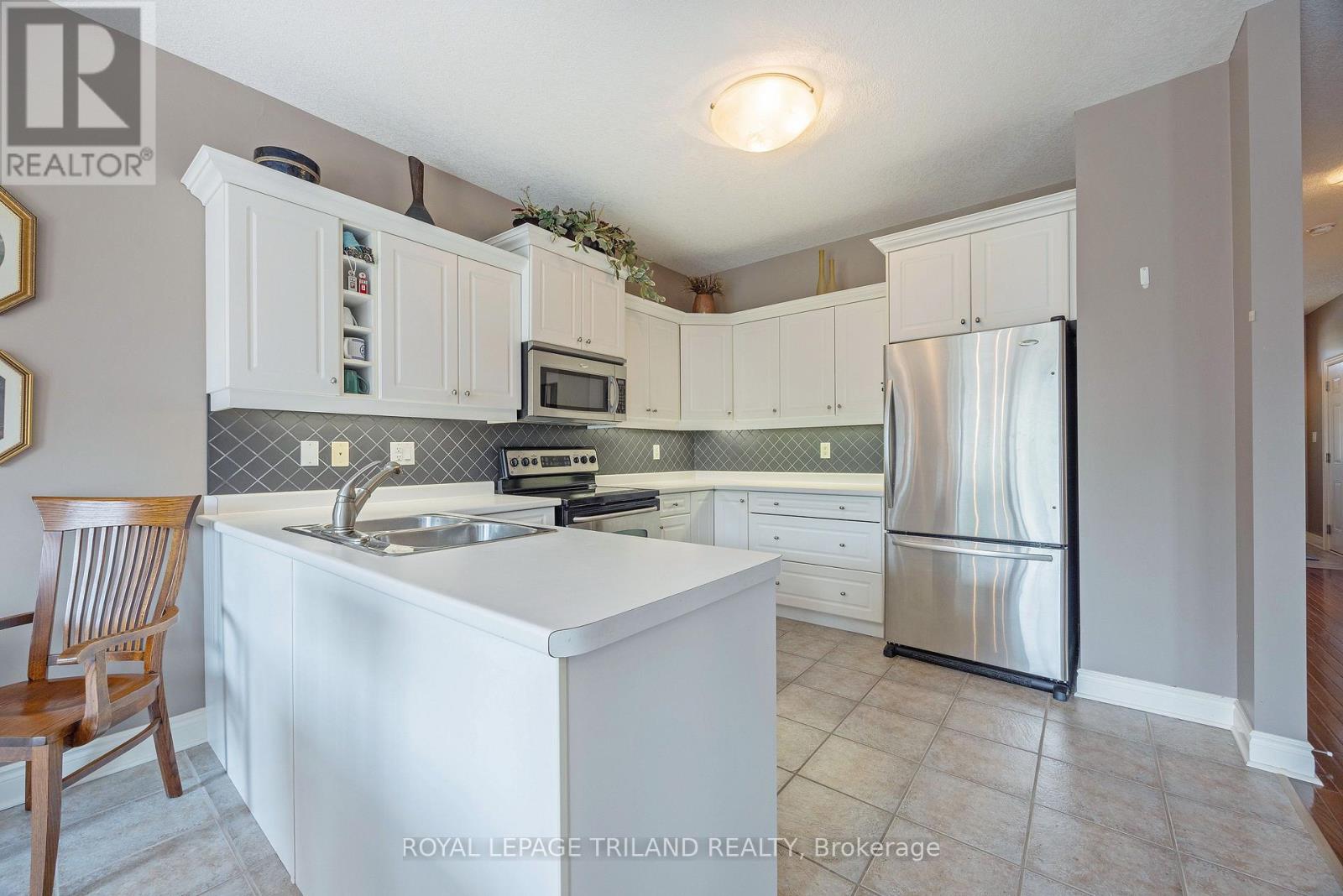 19 - 578 Mcgarrell Place, London North, Ontario  N6G 5M1 - Photo 9 - X12320698
