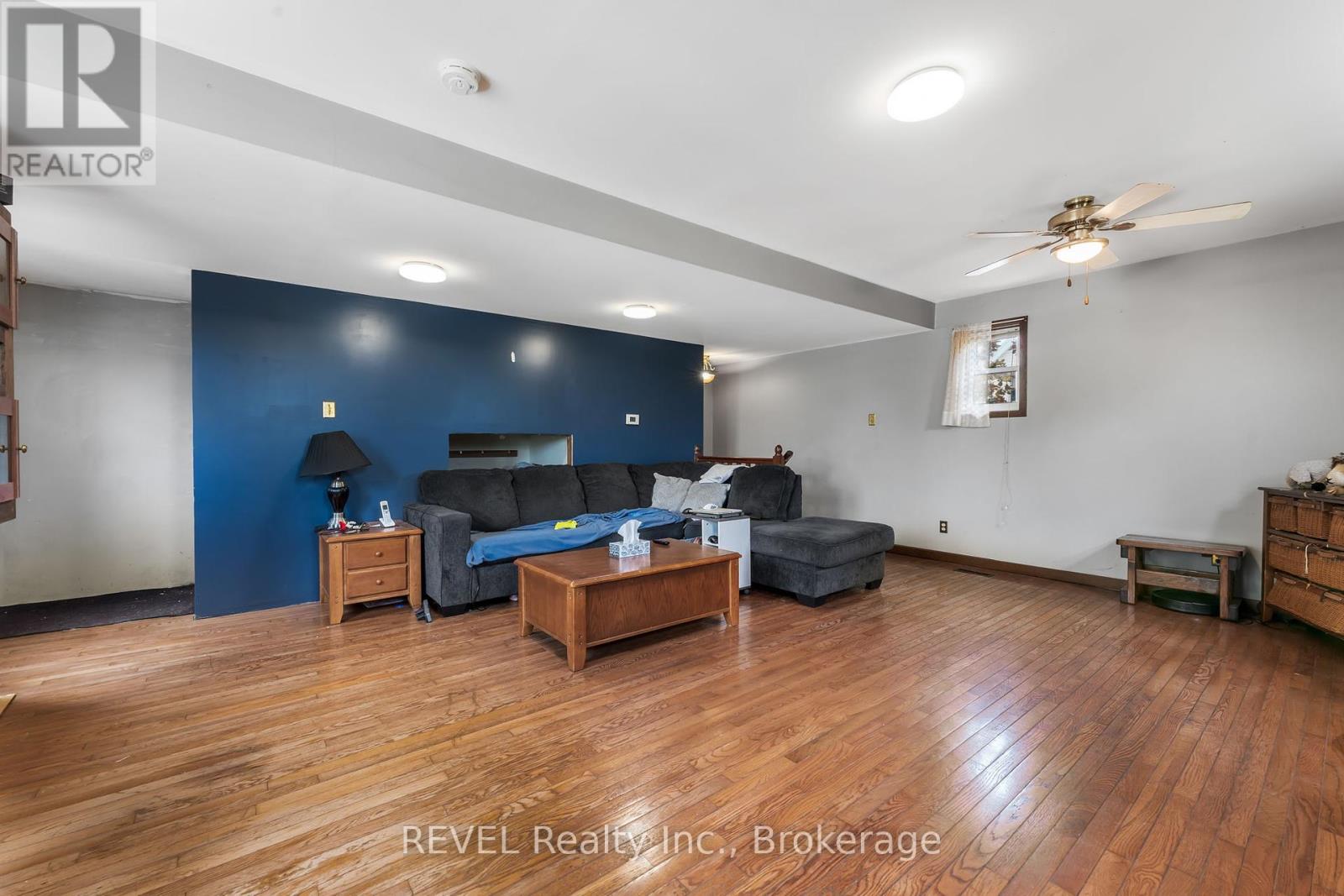 1032 Elm Street, Port Colborne, Ontario  L3K 5C8 - Photo 15 - X12279841