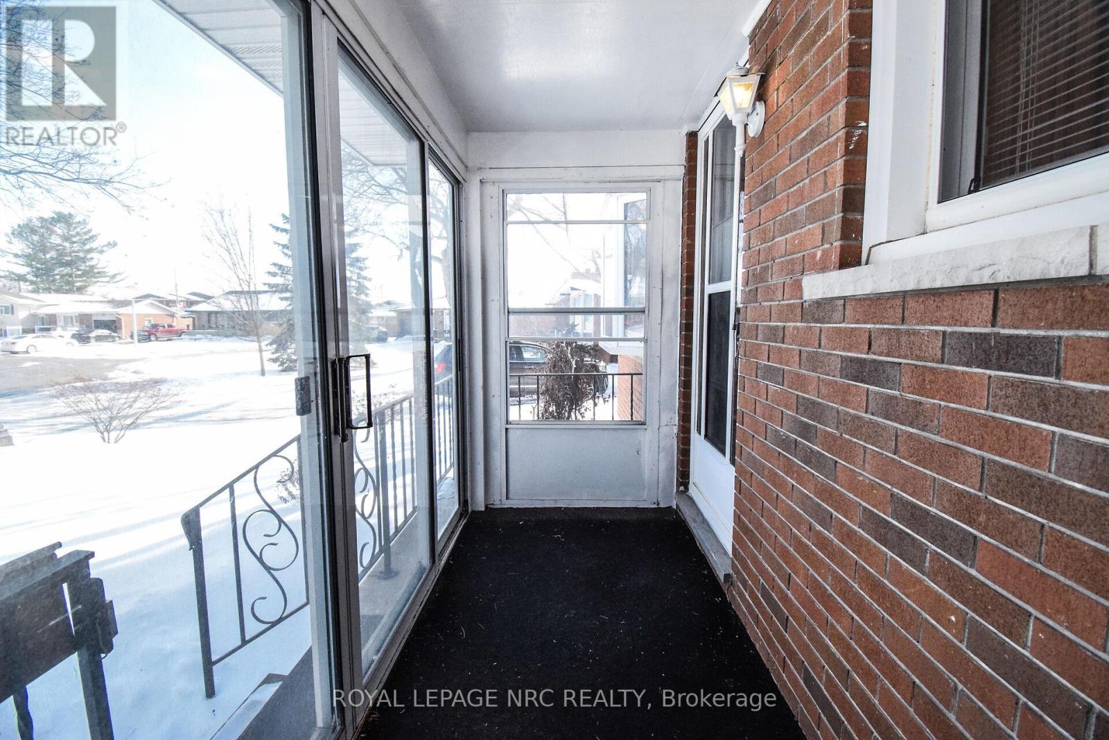 13 Westmount Crescent, Welland, Ontario  L3C 2S5 - Photo 8 - X12320765
