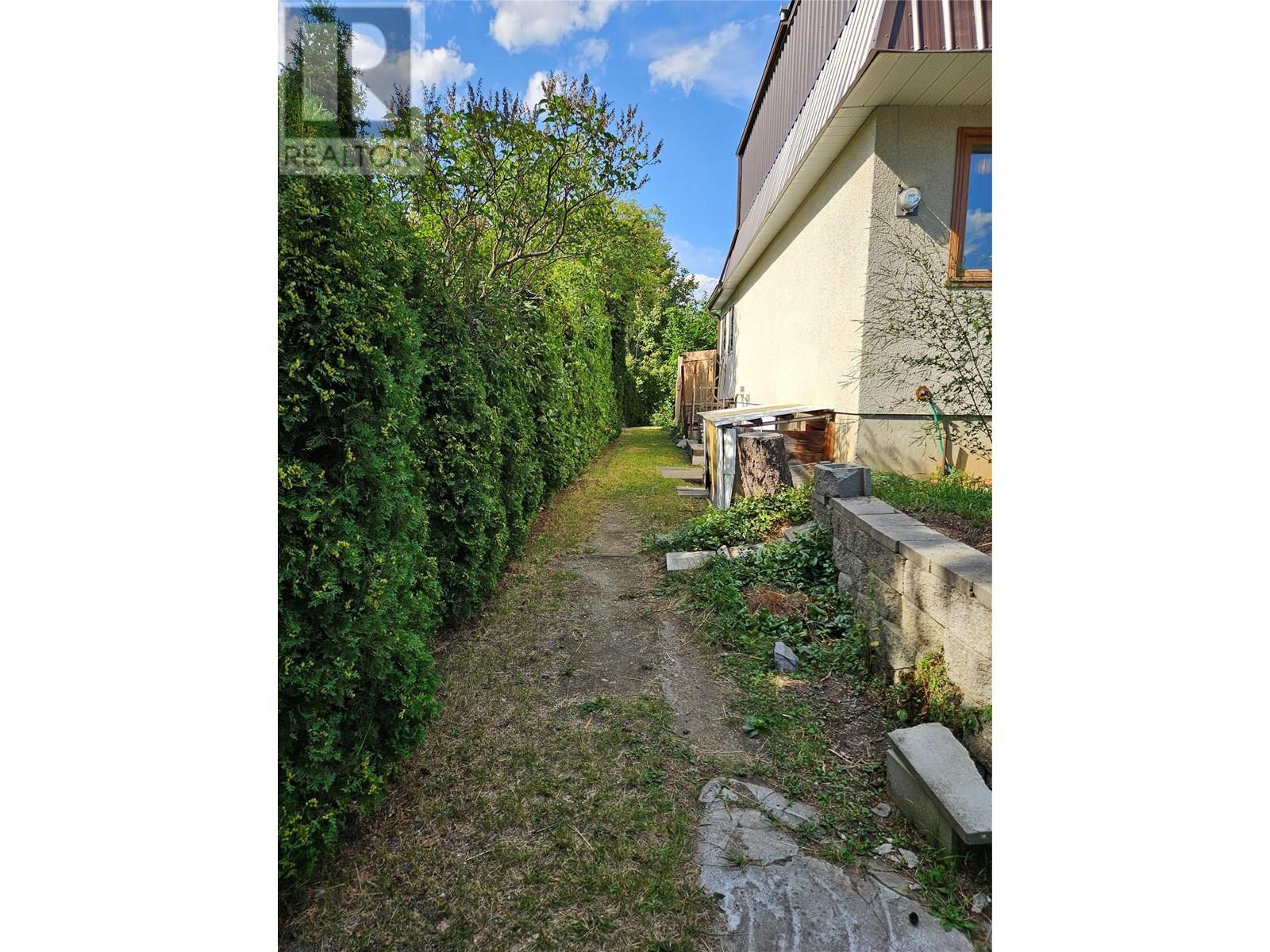 929 Dogwood Street, Creston, British Columbia  V0B 1G3 - Photo 11 - 10354116