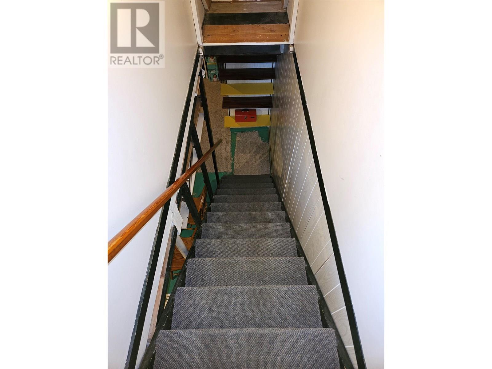 929 Dogwood Street, Creston, British Columbia  V0B 1G3 - Photo 34 - 10354116