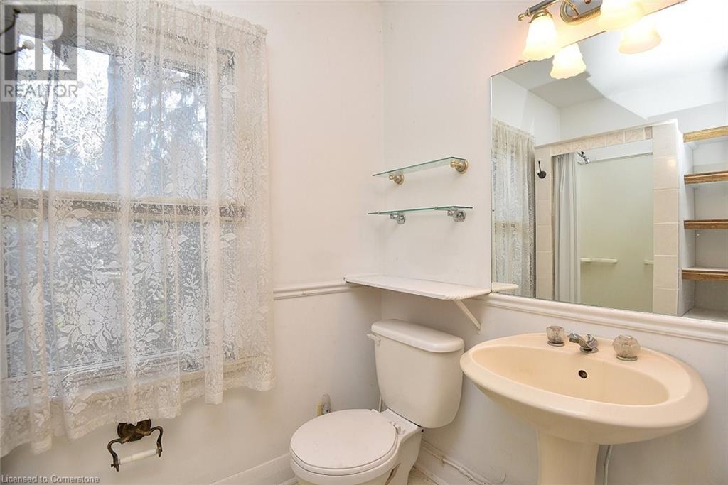 6692 Barker Street, Niagara Falls, Ontario  L2G 1Z2 - Photo 25 - 40756528