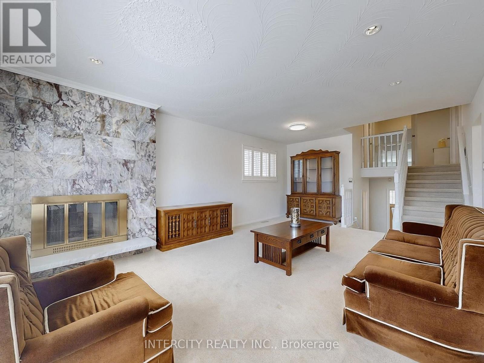 26 Donnalyn Drive, Toronto, Ontario  M2R 2R8 - Photo 12 - C12320667