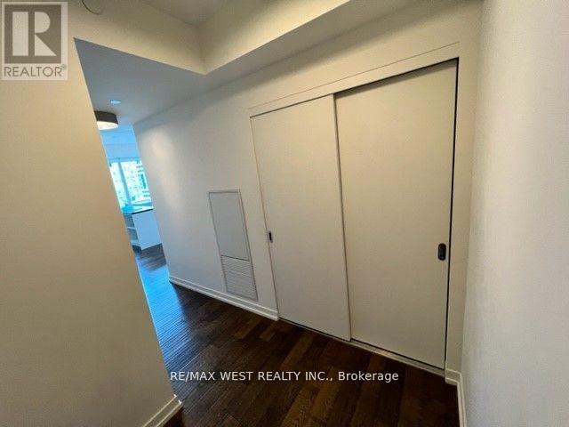 1209 - 21 Widmer Street, Toronto, Ontario  M5V 2E8 - Photo 18 - C12320730