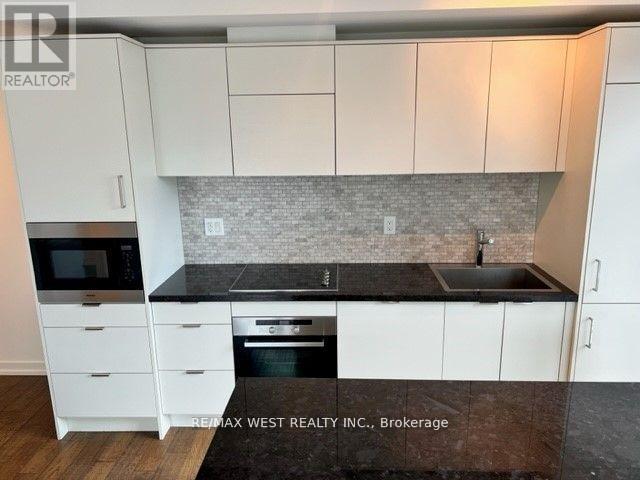 1209 - 21 Widmer Street, Toronto, Ontario  M5V 2E8 - Photo 5 - C12320730