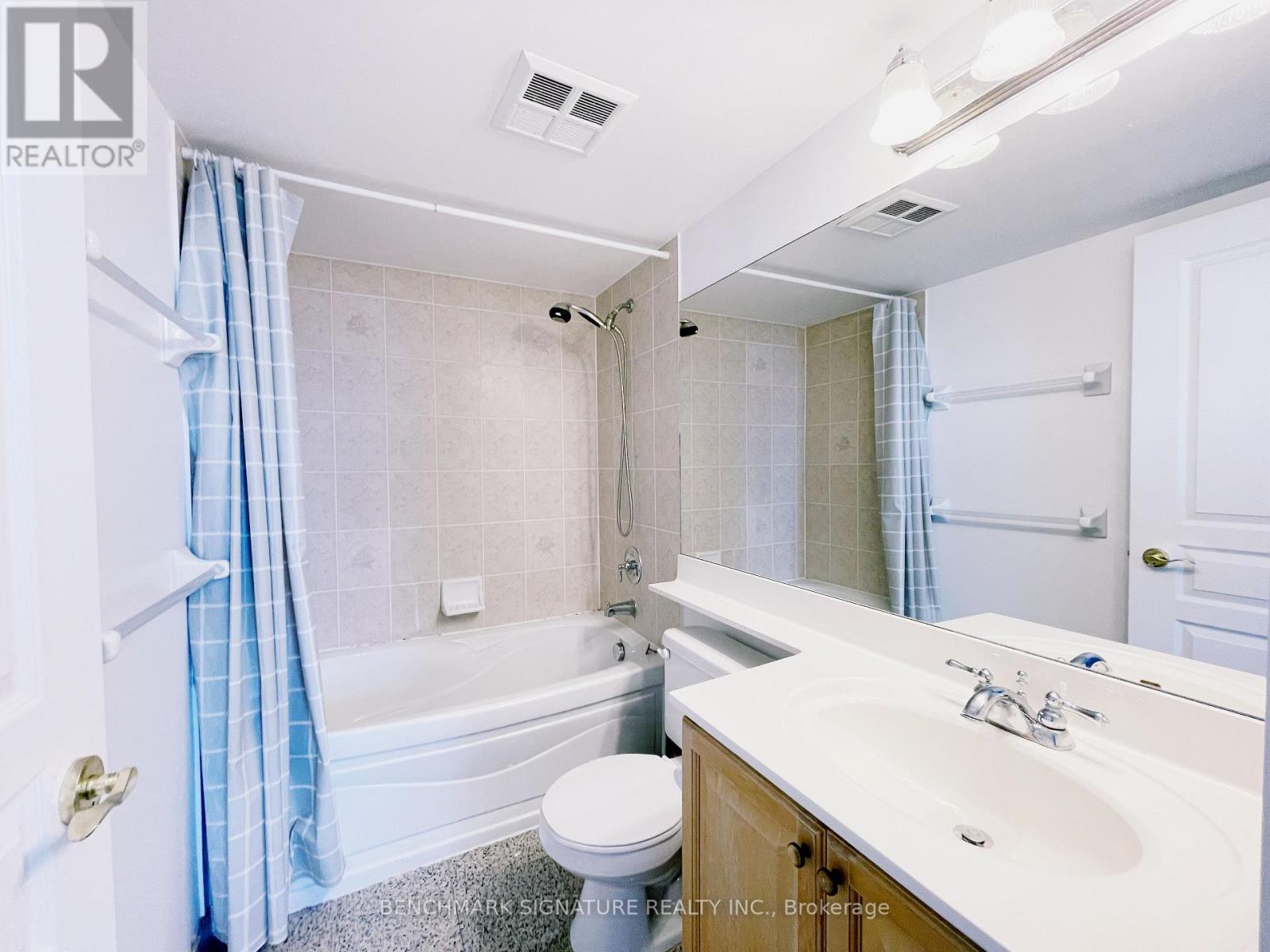 2612 - 10 Northtown Way, Toronto, Ontario  M2N 7L4 - Photo 8 - C12320744