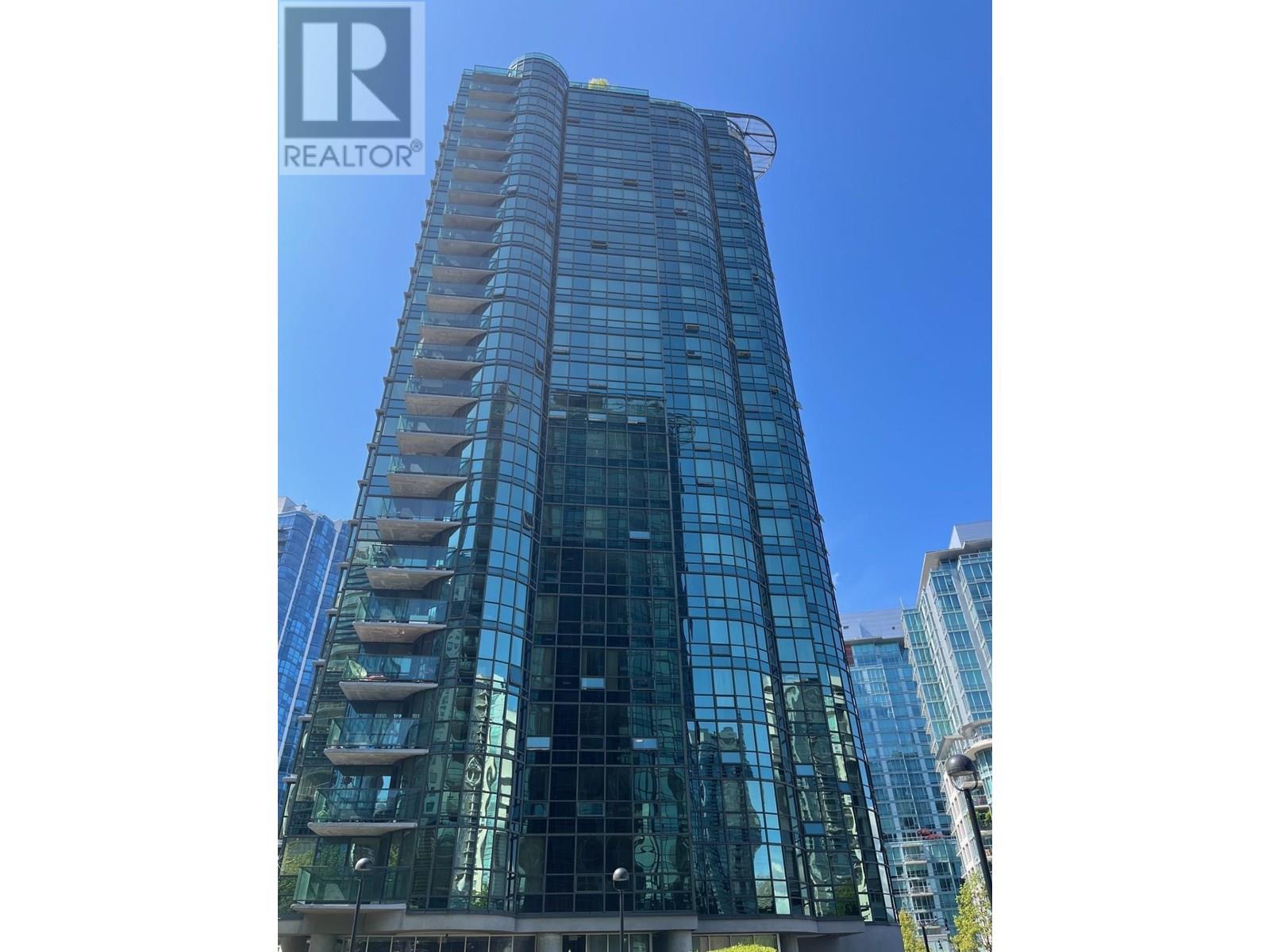 2308 588 BROUGHTON STREET, Vancouver, British Columbia
