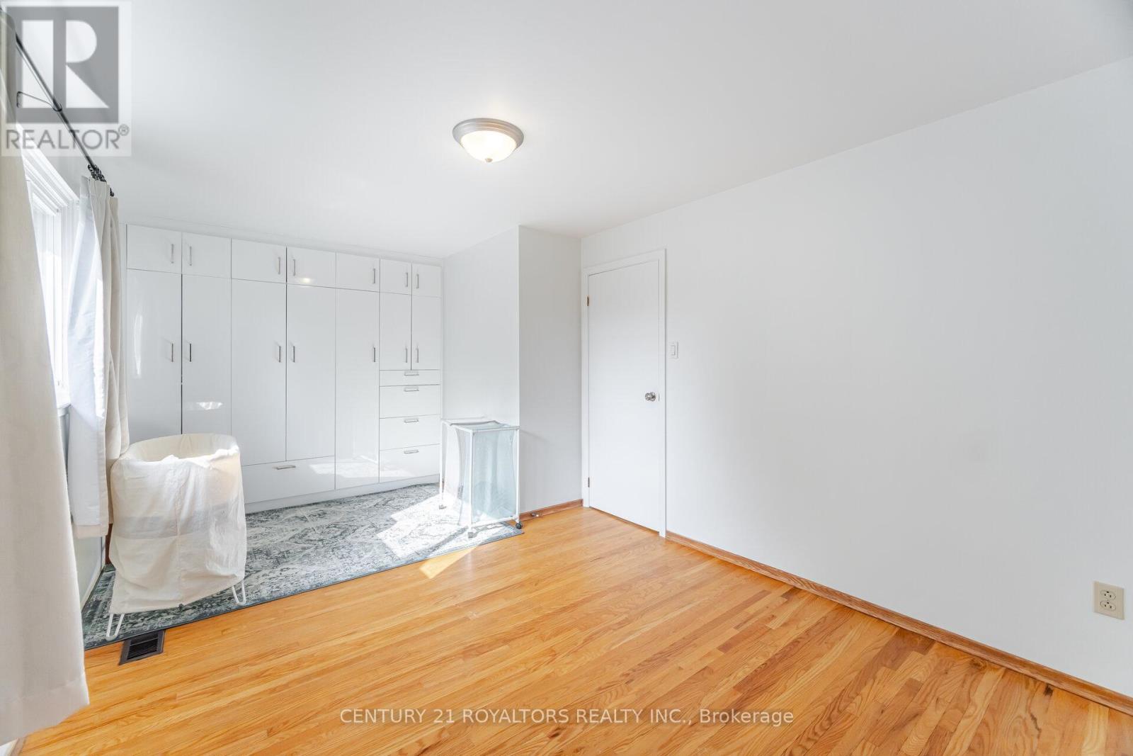 32 Farmington Drive, Brampton, Ontario  L6W 2V2 - Photo 24 - W12320666