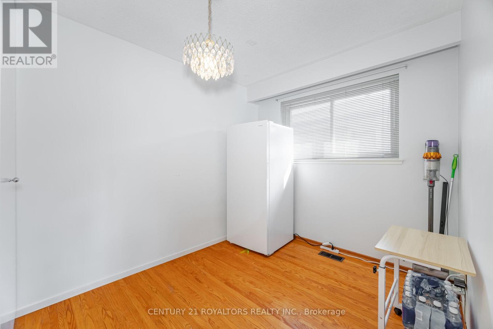 32 Farmington Drive, Brampton, Ontario  L6W 2V2 - Photo 29 - W12320666