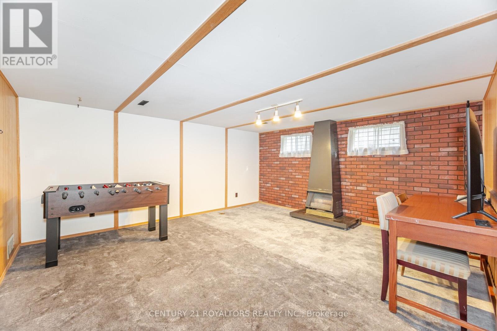 32 Farmington Drive, Brampton, Ontario  L6W 2V2 - Photo 33 - W12320666