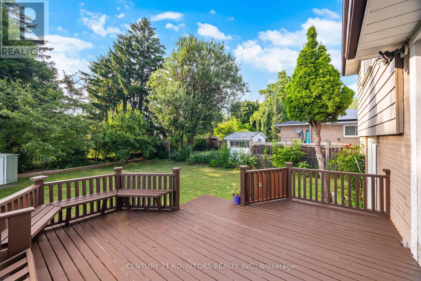 32 Farmington Drive, Brampton, Ontario  L6W 2V2 - Photo 40 - W12320666