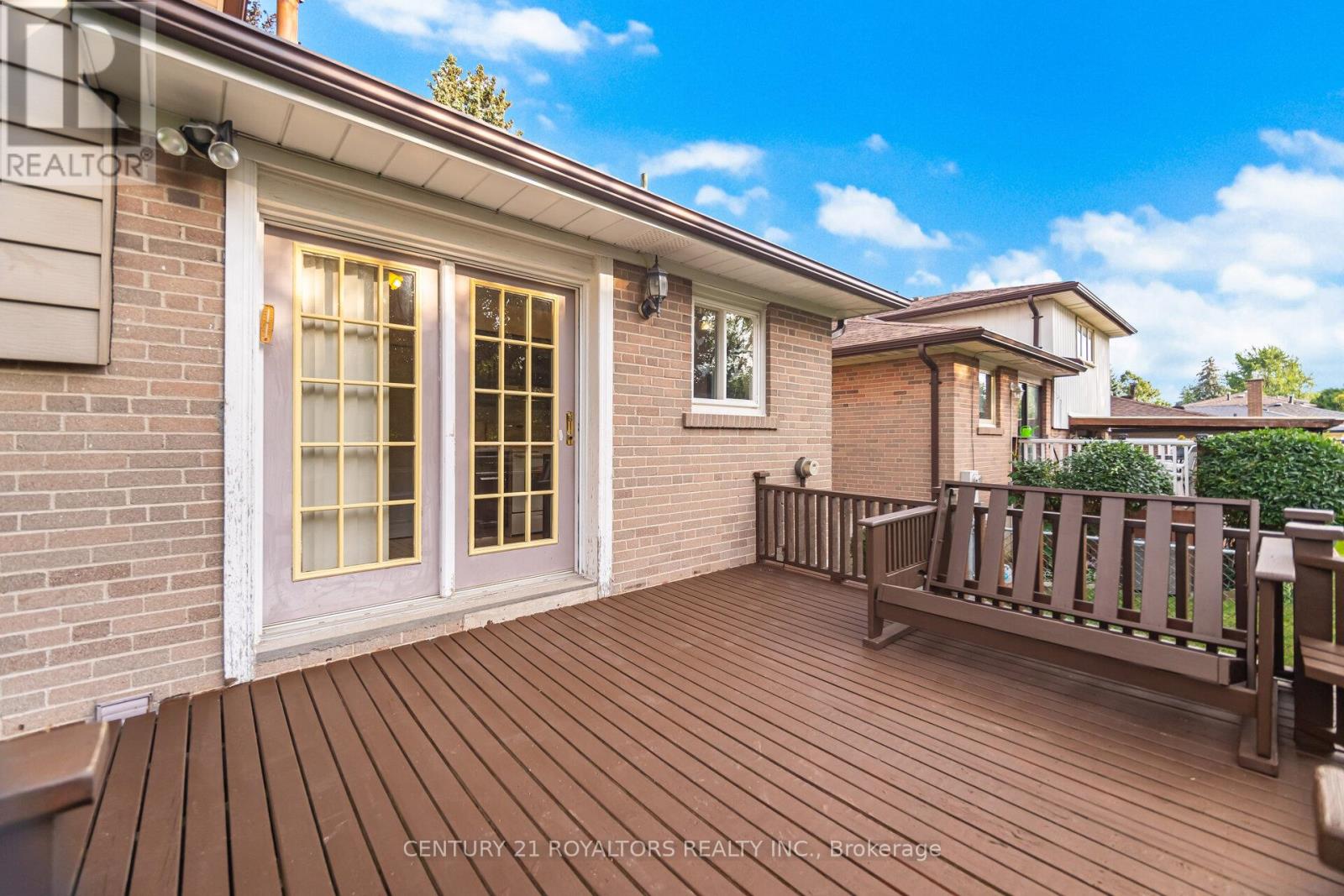 32 Farmington Drive, Brampton, Ontario  L6W 2V2 - Photo 42 - W12320666
