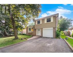 32 FARMINGTON DRIVE, Brampton, Ontario