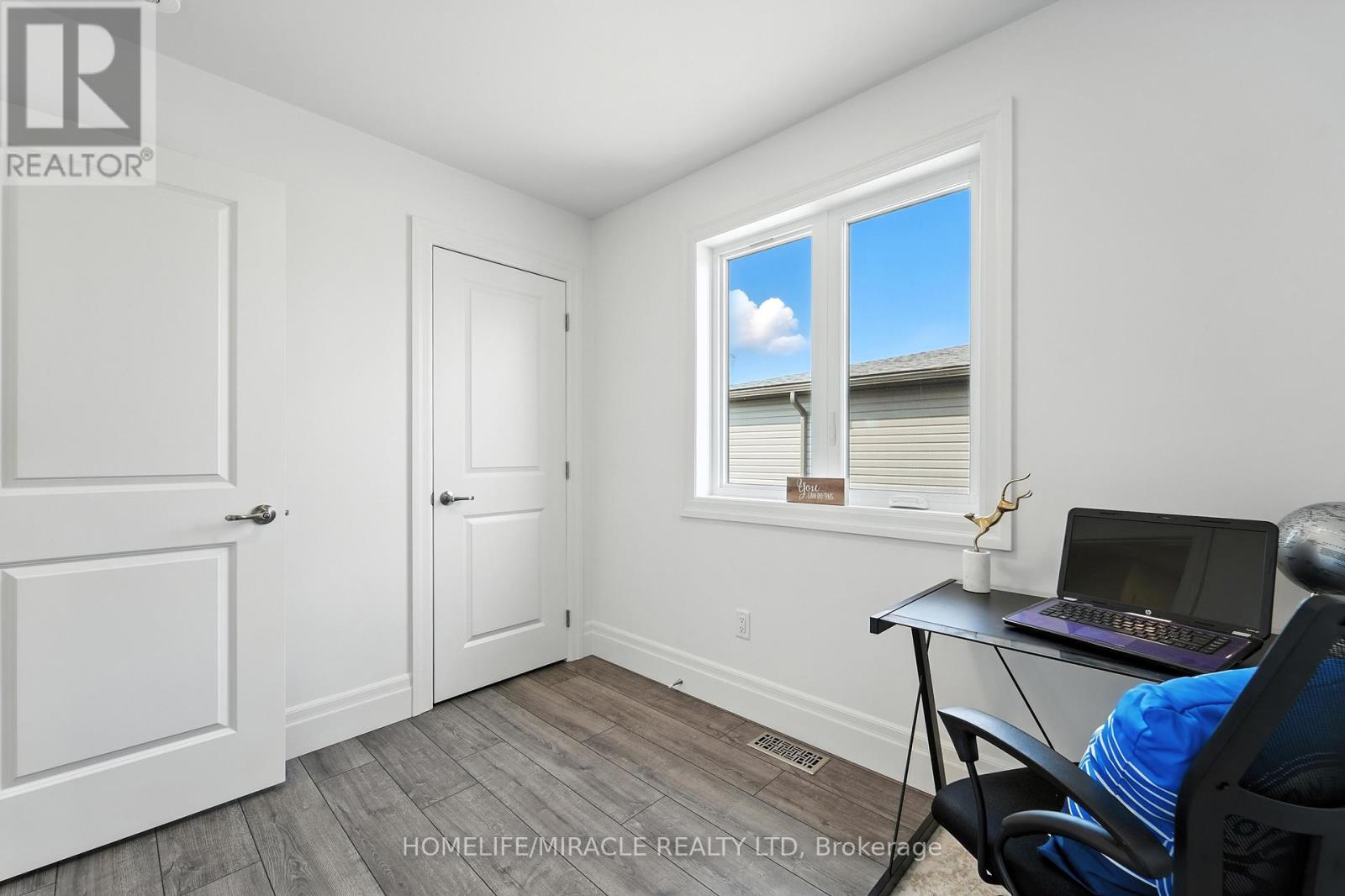 97 Buchanan Avenue, Prince Edward County, Ontario  K0K 2T0 - Photo 10 - X12320717