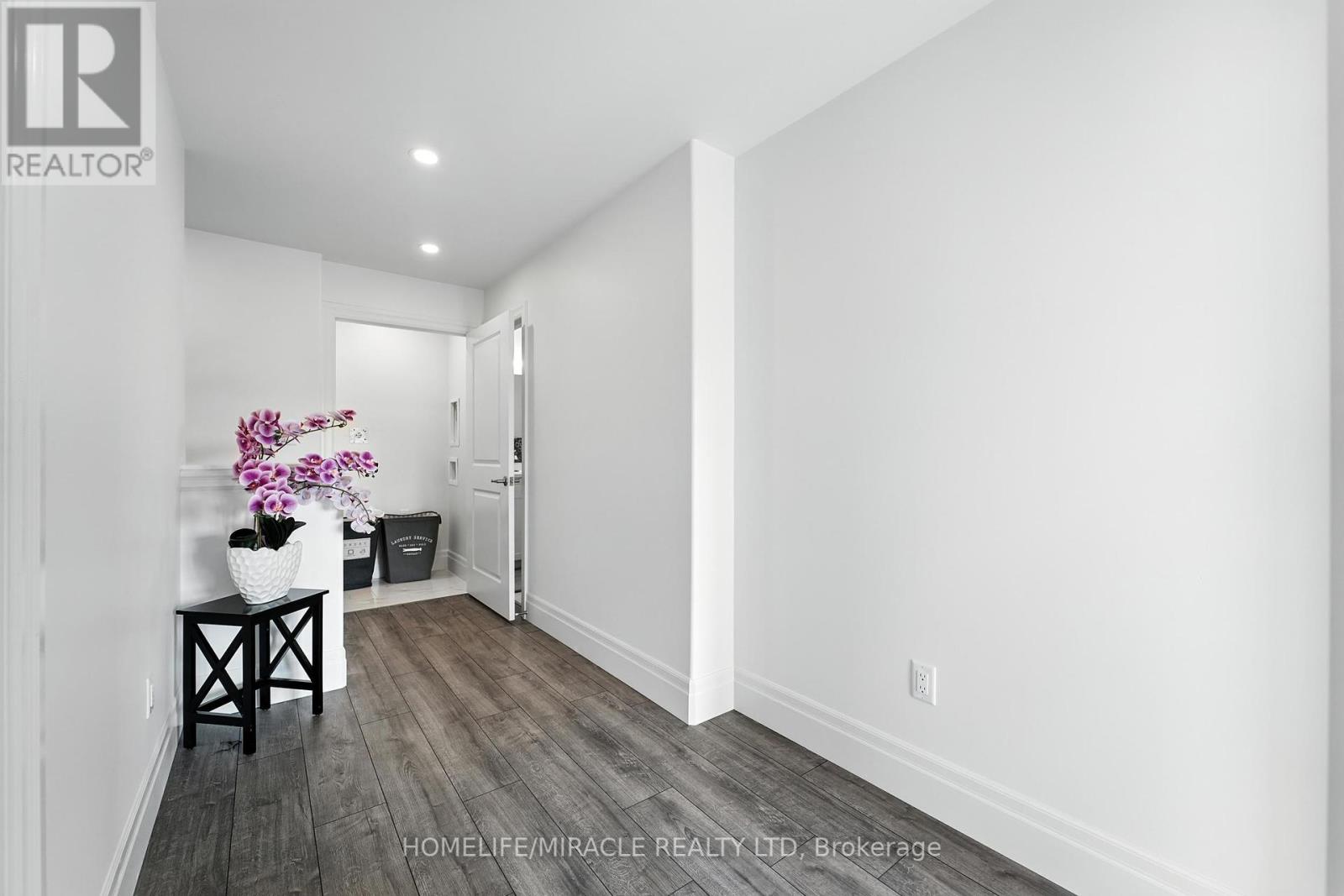 97 Buchanan Avenue, Prince Edward County, Ontario  K0K 2T0 - Photo 11 - X12320717