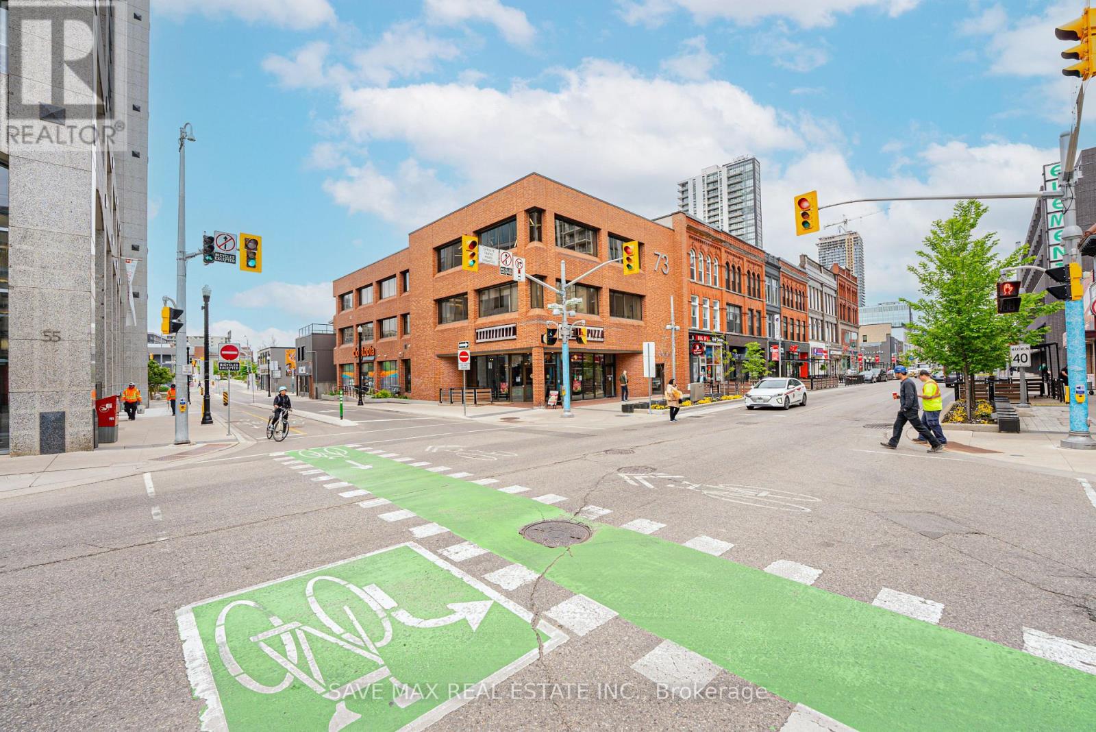73 King Street W, Kitchener, Ontario  N2G 1X2 - Photo 5 - X12320738