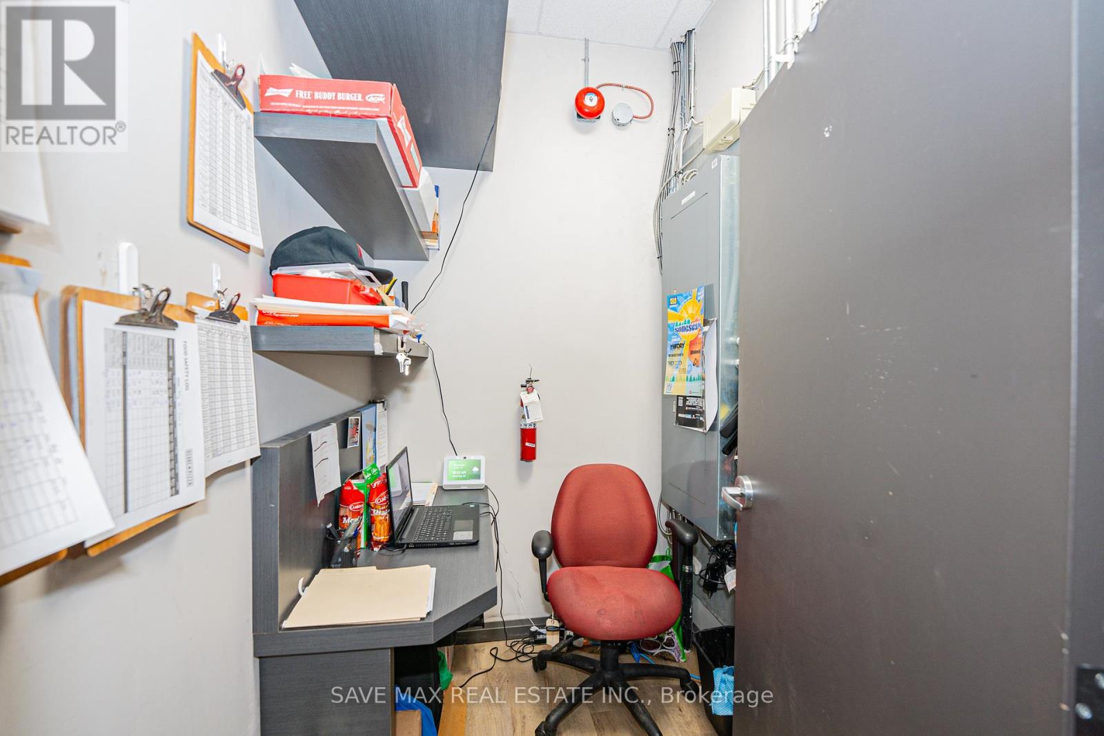 73 King Street W, Kitchener, Ontario  N2G 1X2 - Photo 6 - X12320738