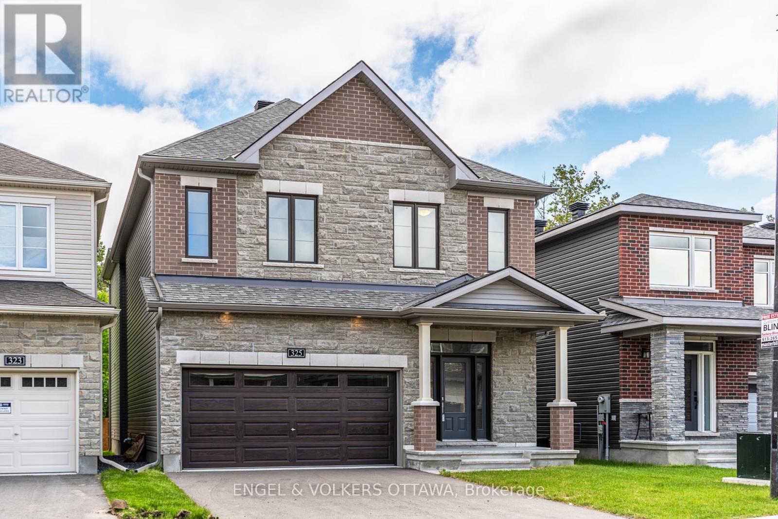 Property at 325 ELSIE MACGILL WALK image 2