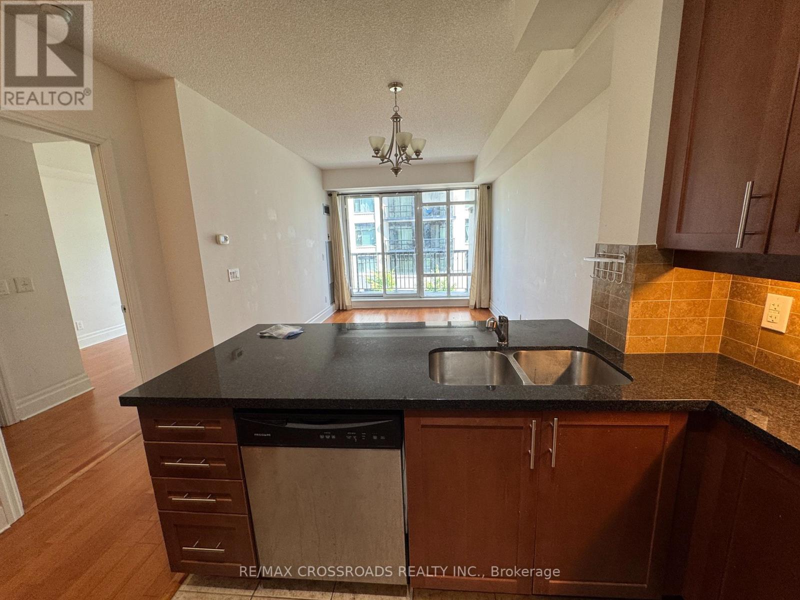 313 - 131 Upper Duke Crescent, Markham, Ontario  L6G 0C9 - Photo 22 - N12320188
