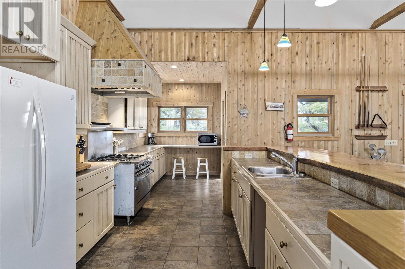 . Picture Island, Township Of St. Joseph, Ontario  P0R 1J0 - Photo 20 - SM250637