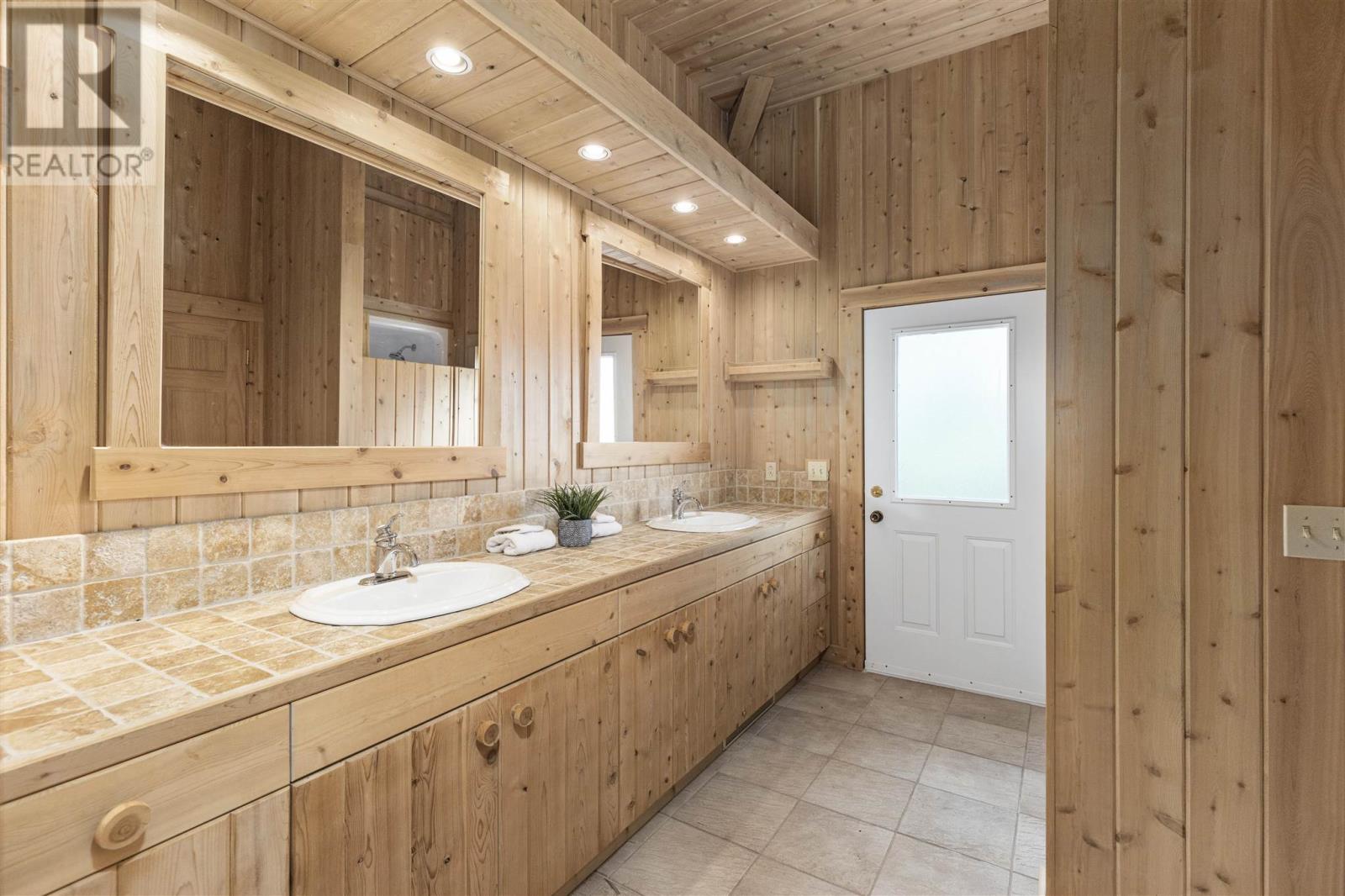 . Picture Island, Township Of St. Joseph, Ontario  P0R 1J0 - Photo 29 - SM250637