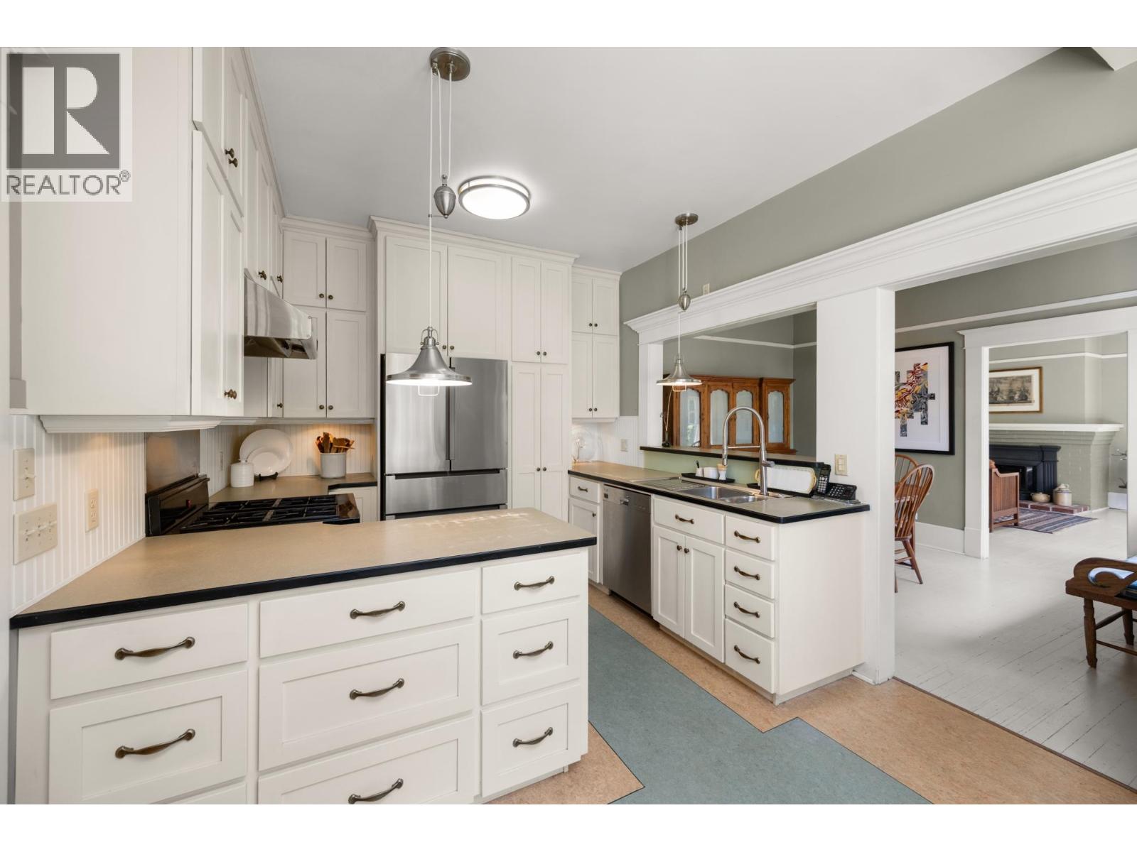 12535 216 Street, Maple Ridge, British Columbia  V2X 5K4 - Photo 8 - R3032935