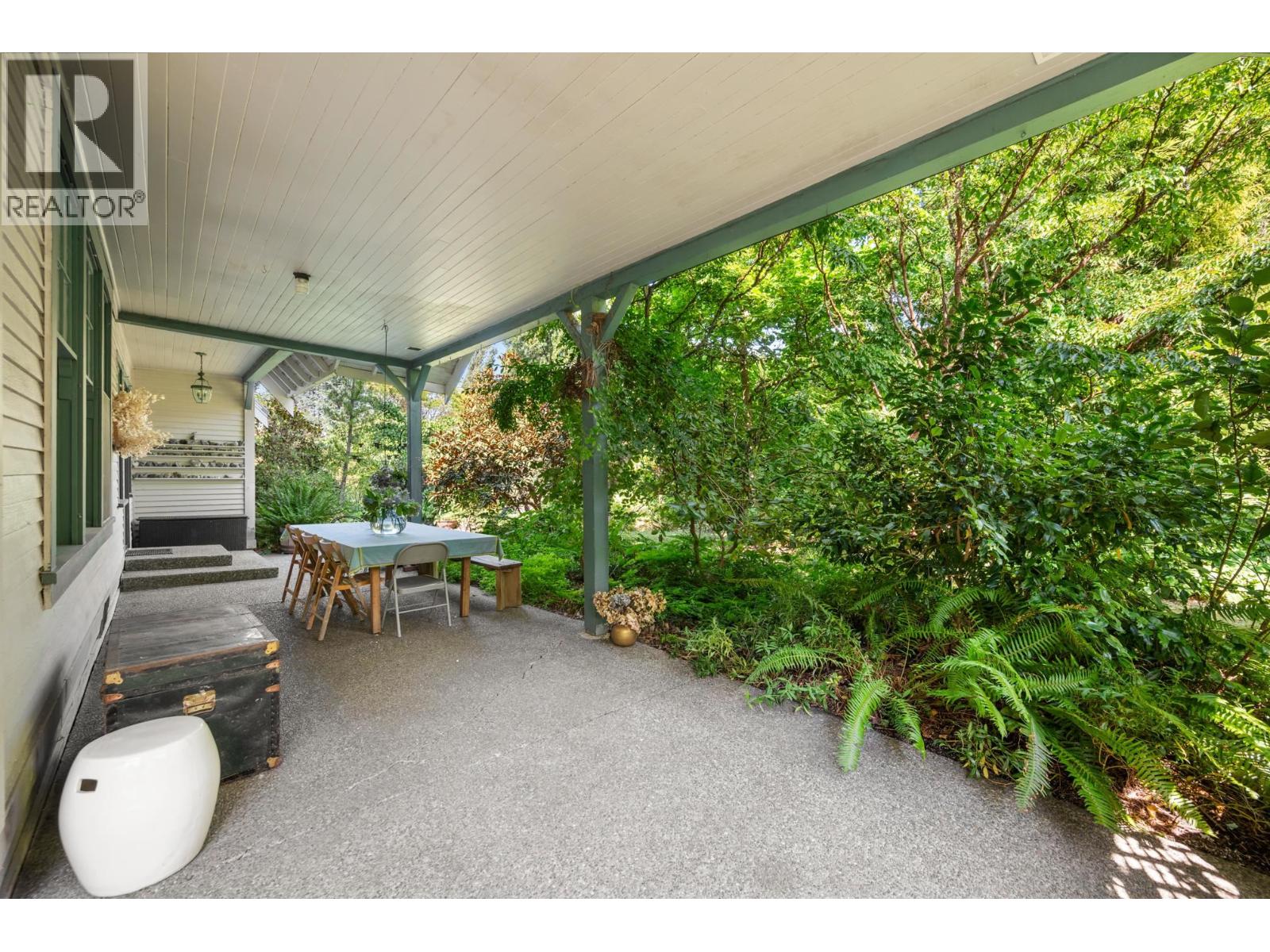 12535 216 Street, Maple Ridge, British Columbia  V2X 5K4 - Photo 32 - R3032935