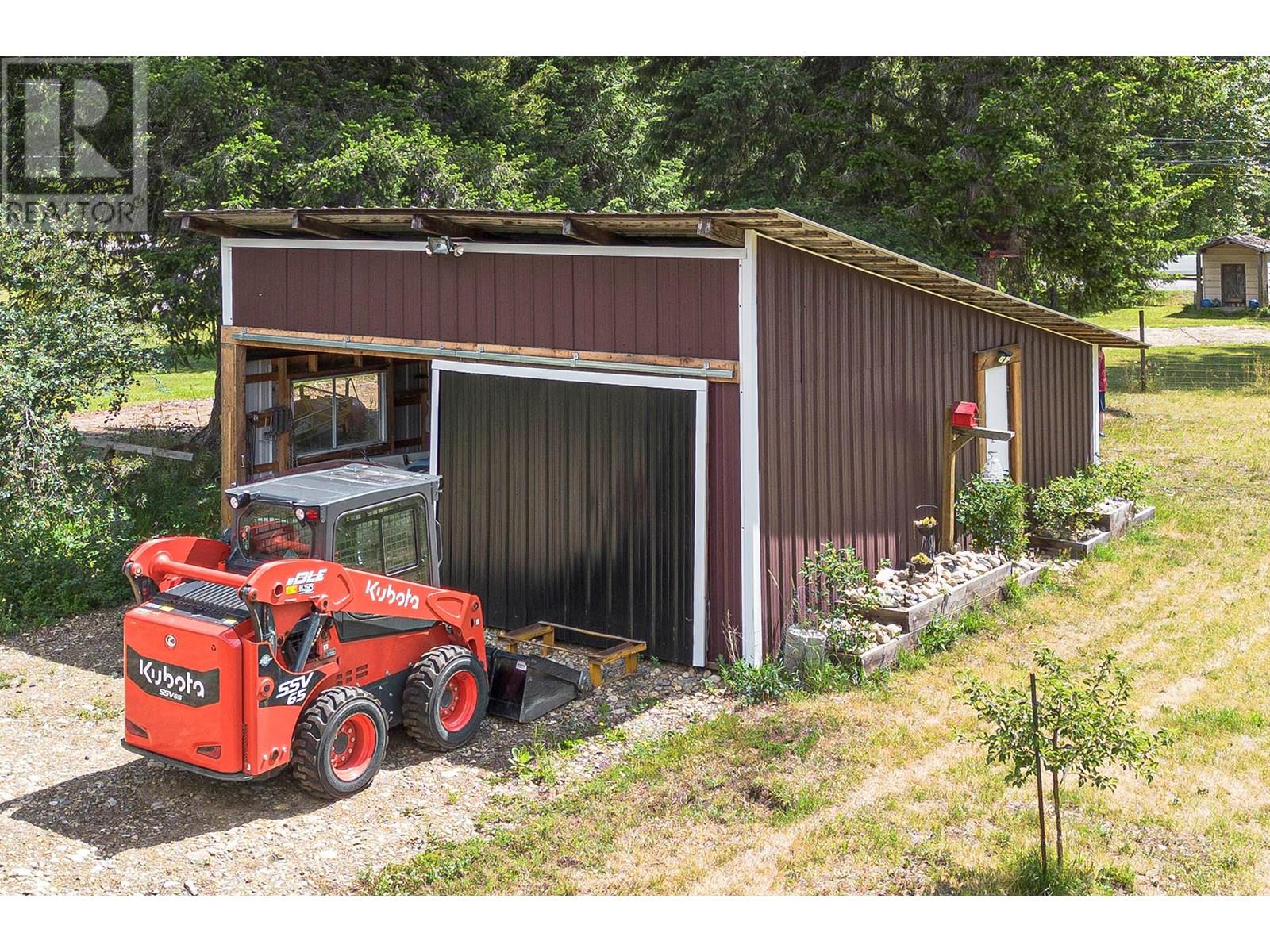 1133 Caroline Road, Clearwater, British Columbia  V0E 1N0 - Photo 34 - 10351836