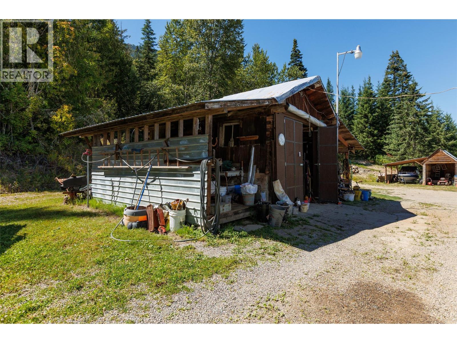 1655 Evans Road, Creston, British Columbia V0B 1G5 - Photo 25 - 10357633