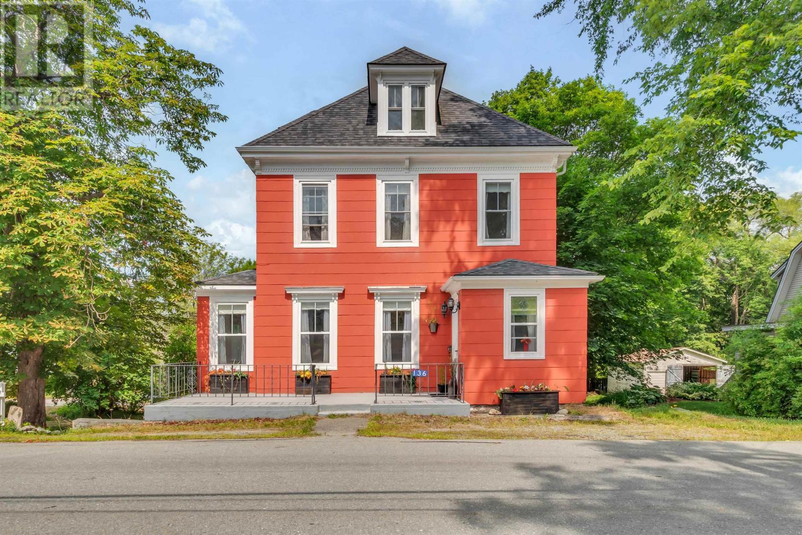 136 Church Street, Liverpool, Nova Scotia  B0T 1K0 - Photo 1 - 202519306