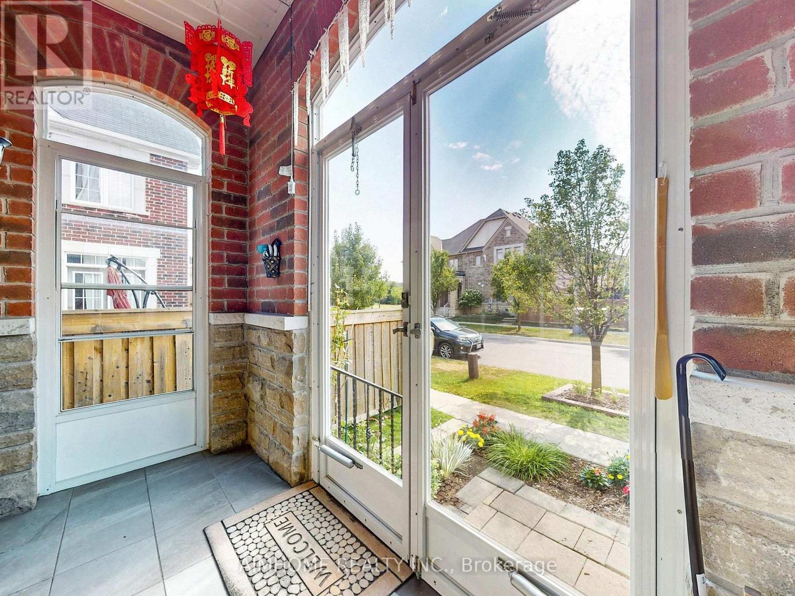 Property at 3 BISHOP'S GATE image 3