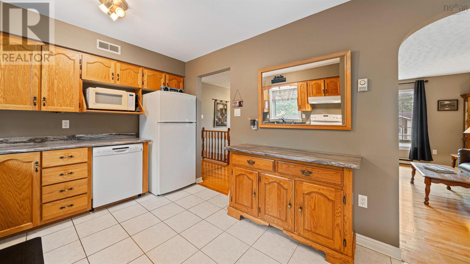 Property at 69 Carlisle Drive image 4
