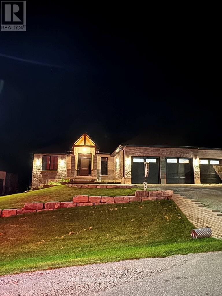 5 Jean Miller Court, Springwater, Ontario  L9X 2B1 - Photo 30 - S12320825