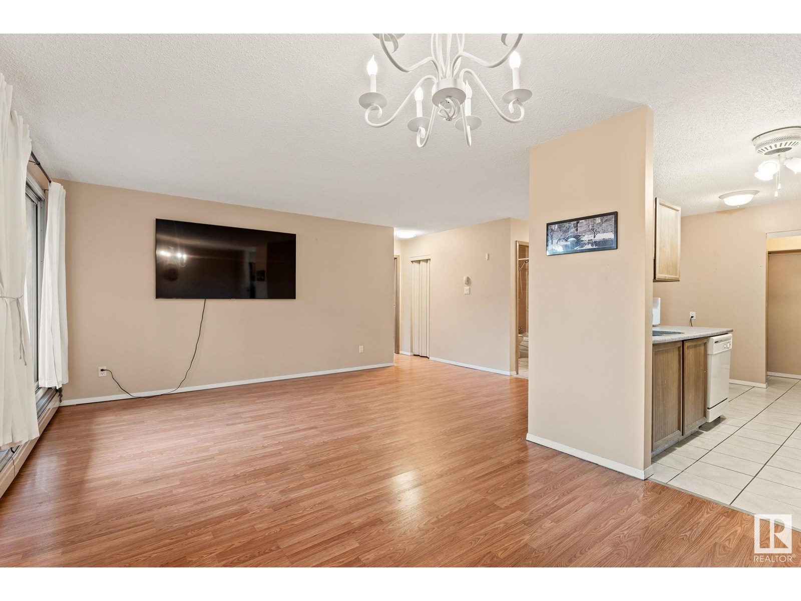 Property at #311 2315 119 ST NW image 1