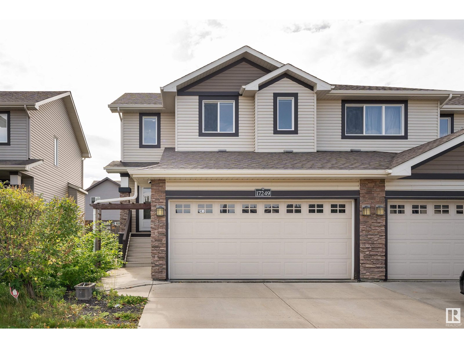 Property at 17249 8A AV SW image 2