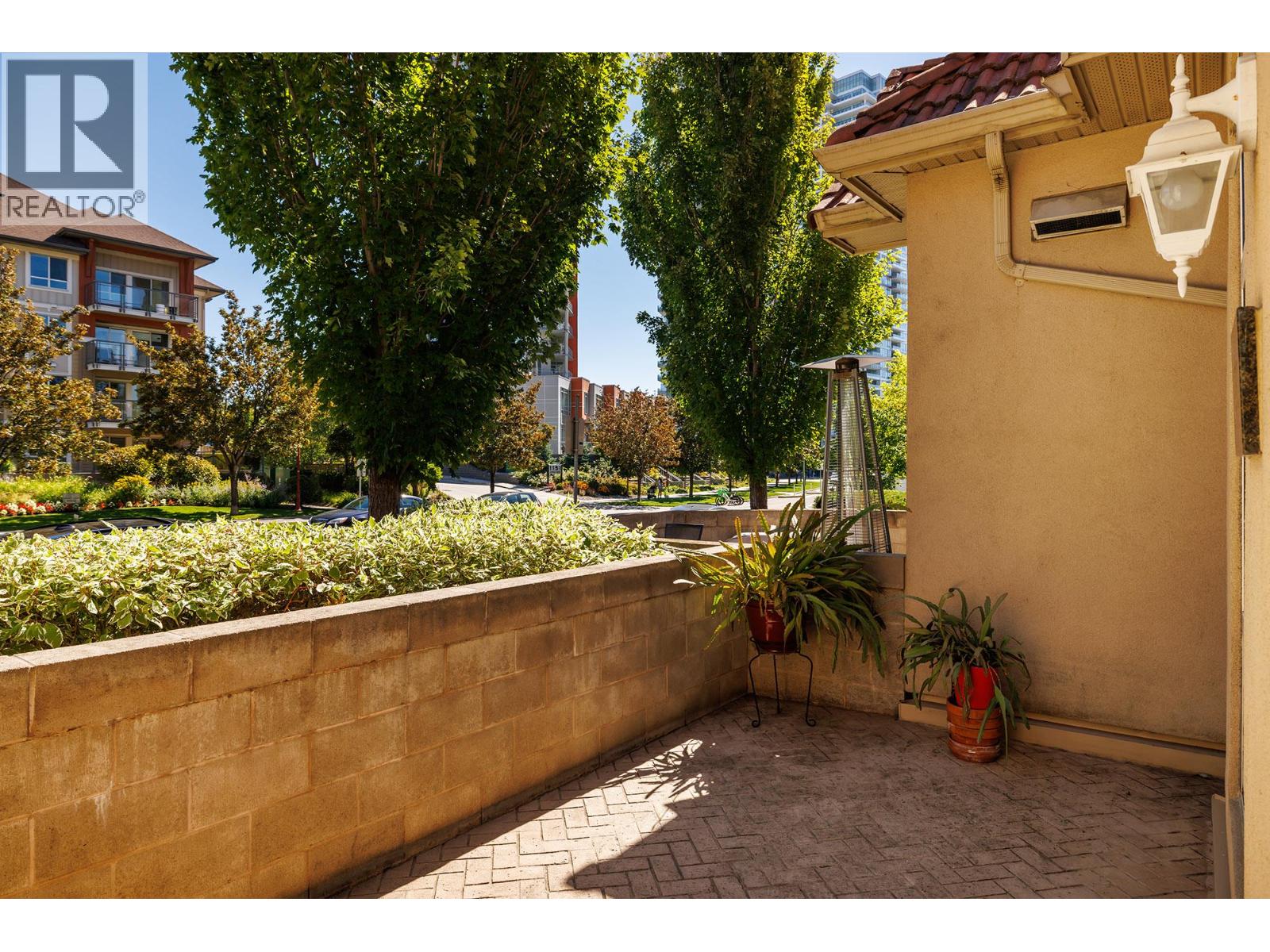 1128 Sunset Drive Unit# 102, Kelowna, British Columbia  V1Y 9W1 - Photo 3 - 10357830