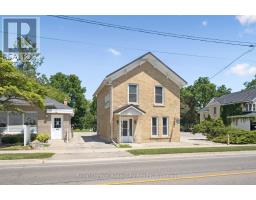 363 WOOLWICH STREET, guelph (exhibition park), Ontario