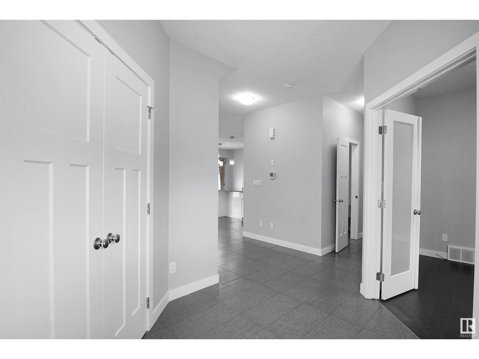 3804 48 Av, Beaumont, Alberta  T4X 1Y8 - Photo 18 - E4450872