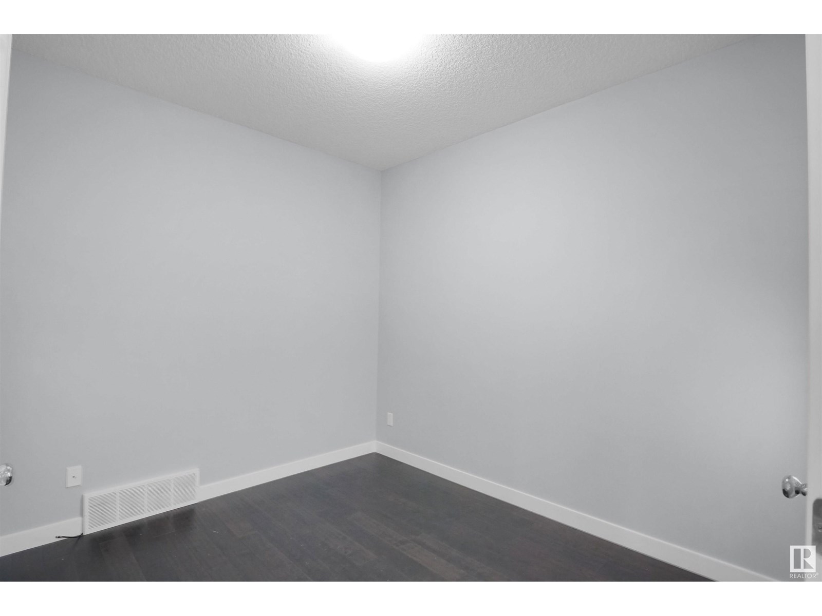 3804 48 Av, Beaumont, Alberta  T4X 1Y8 - Photo 19 - E4450872