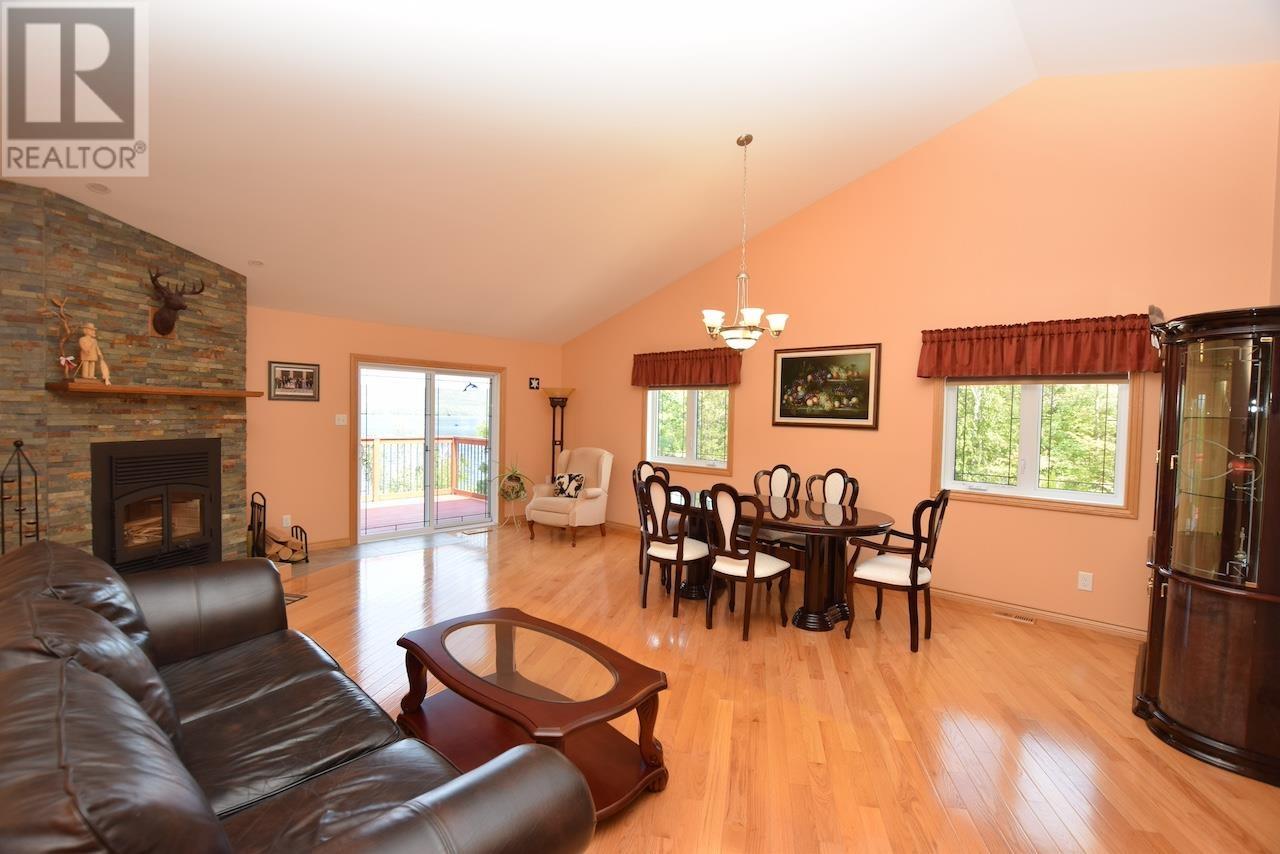 539 Leisure Bay Rd, Blind River, Ontario  P0R 1B0 - Photo 10 - SM250963