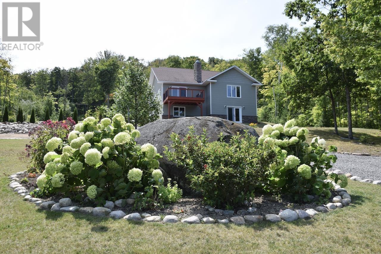 539 Leisure Bay Rd, Blind River, Ontario  P0R 1B0 - Photo 6 - SM250963