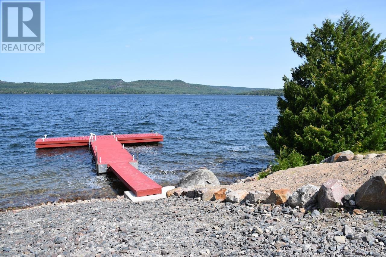 539 Leisure Bay Rd, Blind River, Ontario  P0R 1B0 - Photo 4 - SM250963