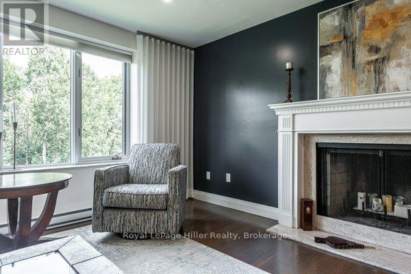 205 - 30 Front Street, Stratford, Ontario  N5A 7S3 - Photo 7 - X12073072