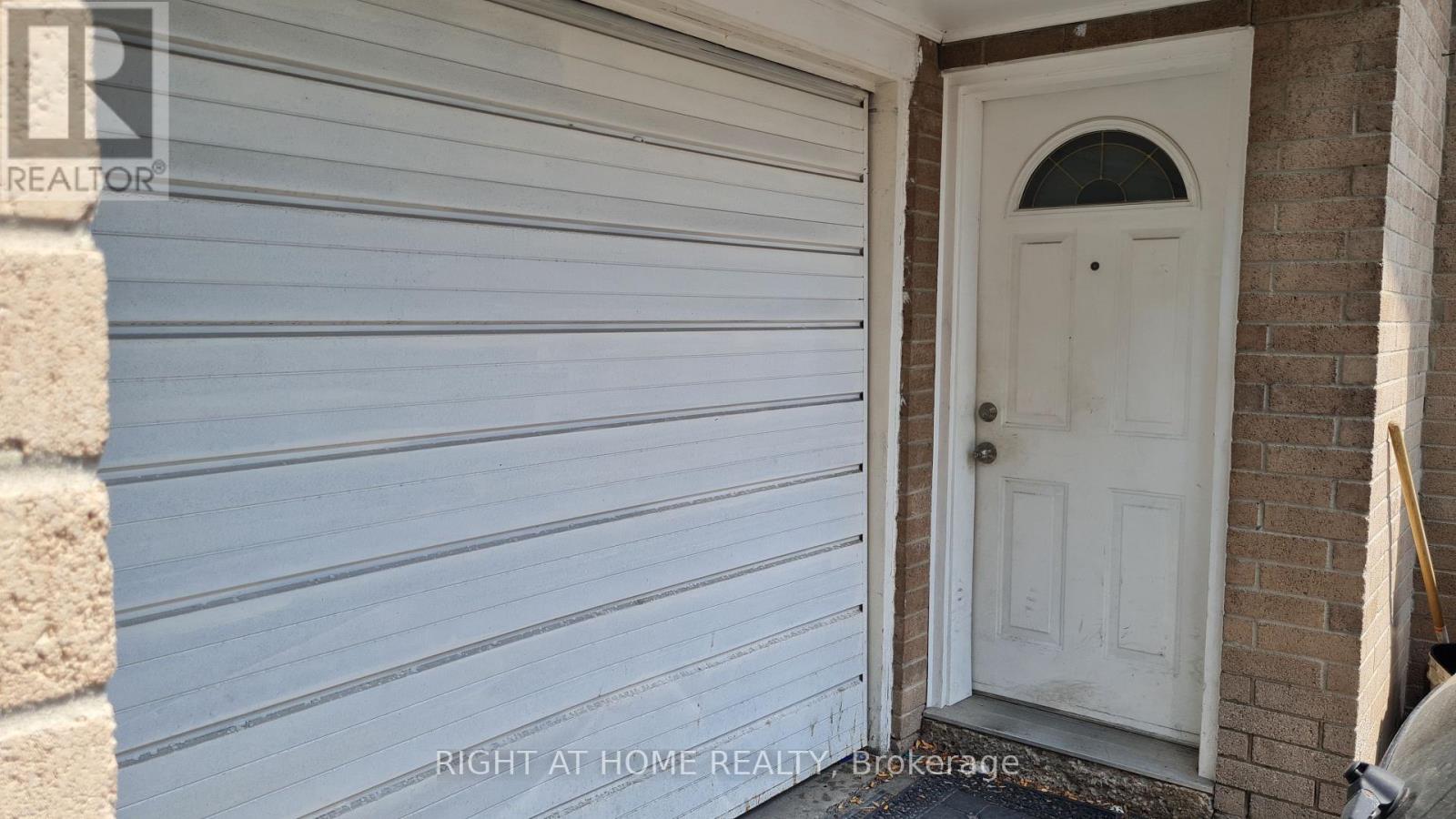 55 Littleleaf Drive, Toronto, Ontario  M1B 1Y7 - Photo 11 - E12272163